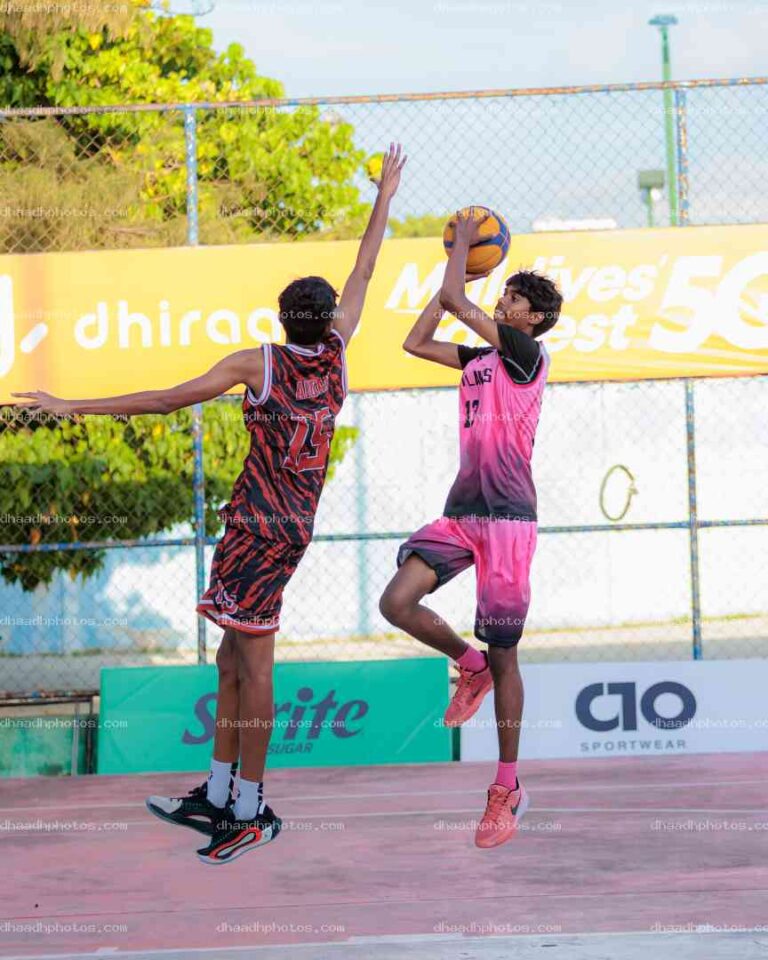 Hulhangu 3X3 Day 2 Evening Collection Image