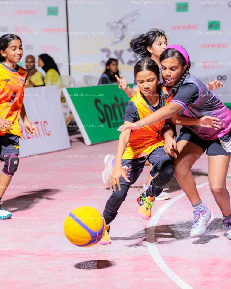 Hulhangu 3×3 Day 2 Night Collection Image