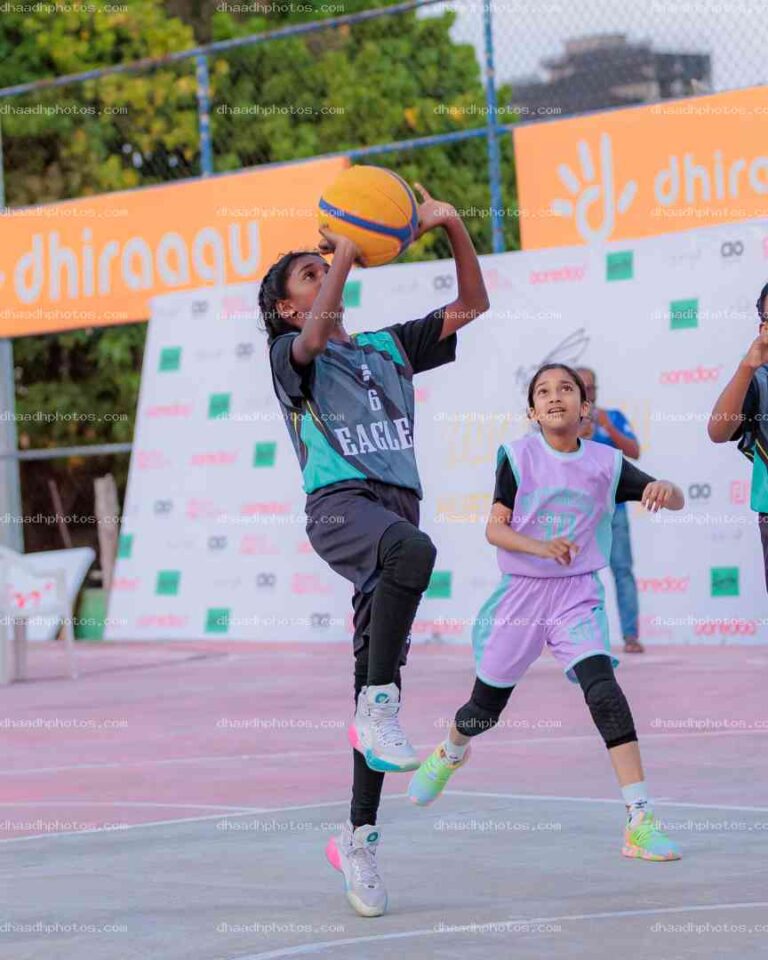 Hulhangu 3x3 Day 1 Evening Collection Image